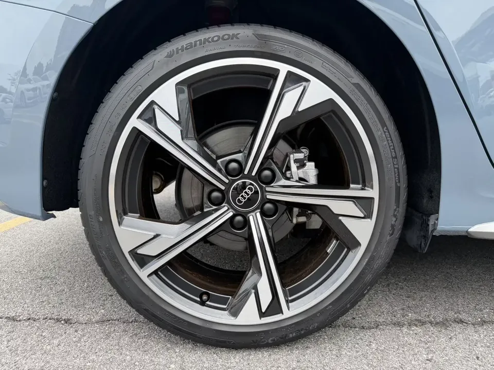 Audi A3 Audi A3 2022 Sportback 35 TFSI RS Kit Speed Type 2023 — thumbnail 4