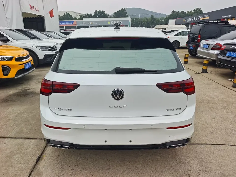 Volkswagen Golf golf 2023 280TSI DSG R-Line Lite 2023 — thumbnail 2