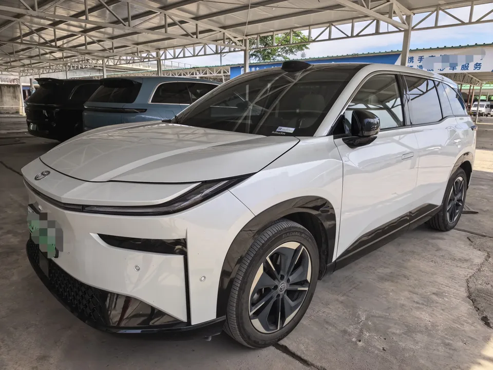 Toyota Bozhi 3X Bozhi 3X 2025 520 Pro+ LiDAR Edition 2025 — photo 1, buy with delivery to Moscow