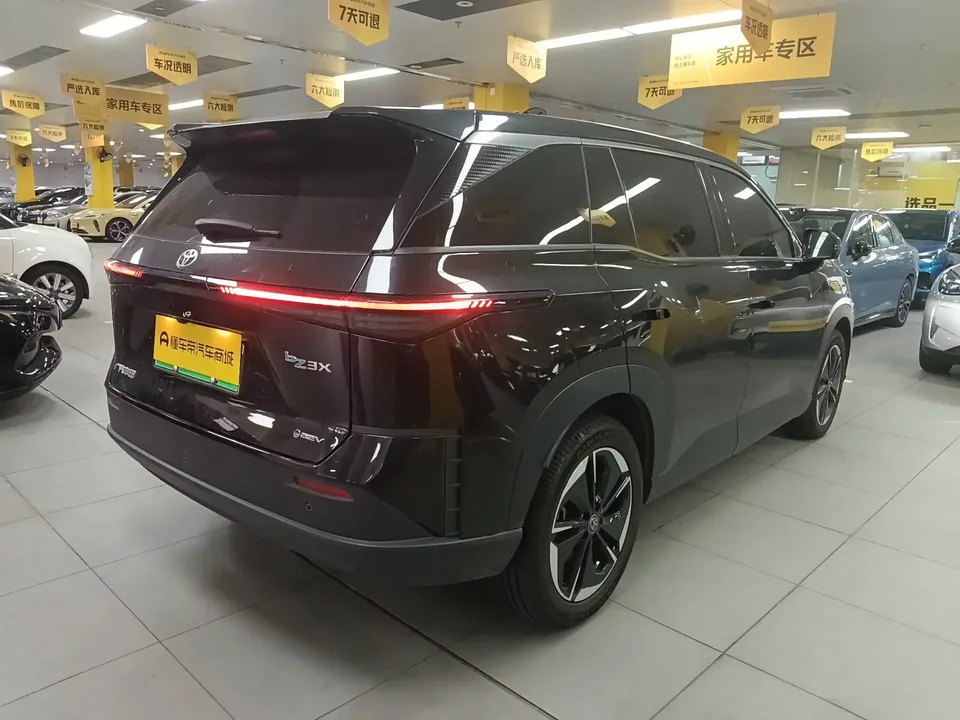Toyota Bozhi 3X Bozhi 3X 2025 520 Pro 2025 — thumbnail 2