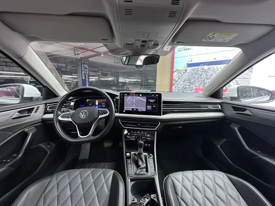 Volkswagen Sagitar Sagitar 2023 280TSI DSG Beyond Edition 2022 — thumbnail 4