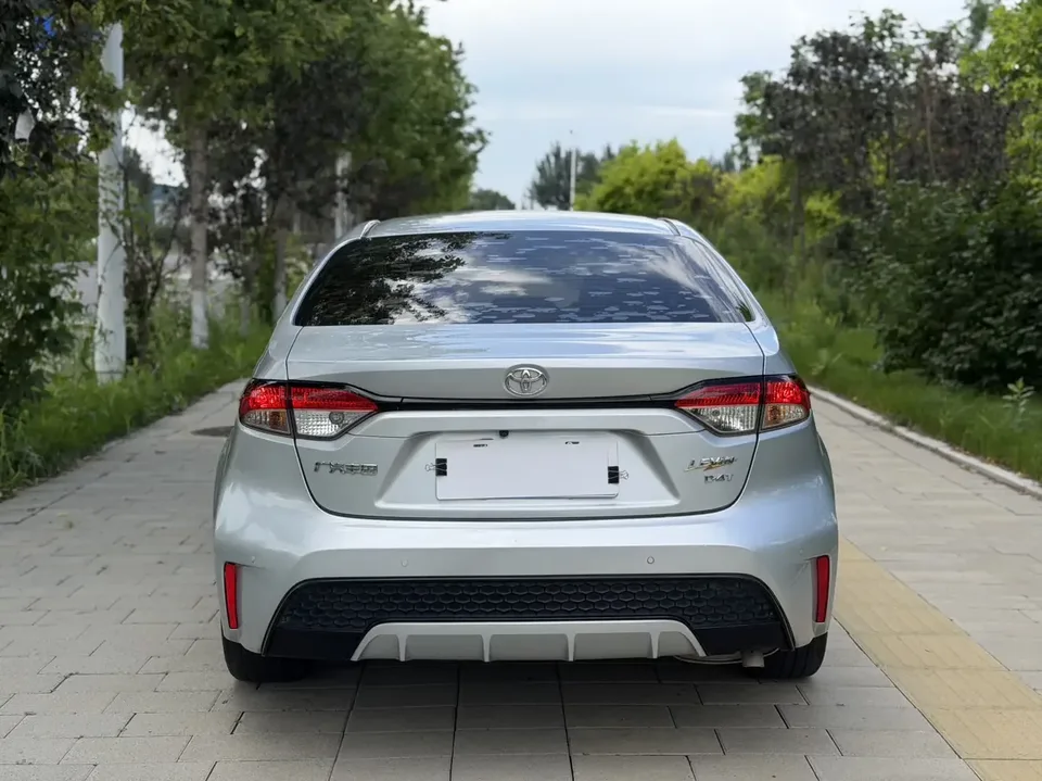Toyota Levin Lei Ling 2022 185T CVT Sports Edition 2022 — thumbnail 2