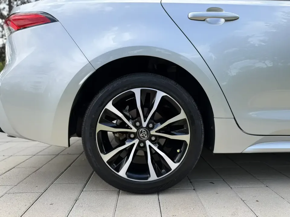 Toyota Levin Lei Ling 2022 185T CVT Sports Edition 2022 — thumbnail 4