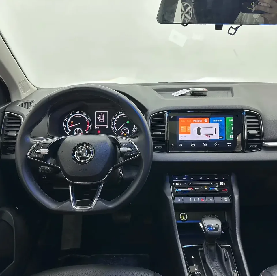 Skoda Karoq Korok 2022 TSI280 Premium Edition 2022 — thumbnail 3