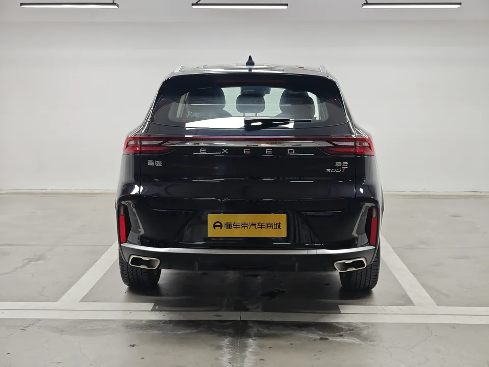 Exeed TXL Stars in the clouds 2024 Lingyun 300T 2WD Star Edition 2024 — миниатюра 2