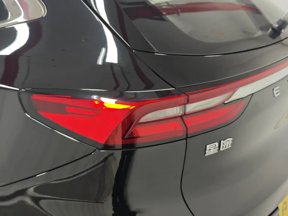 Exeed TXL Stars in the clouds 2024 Lingyun 300T 2WD Star Edition 2024 — миниатюра 4