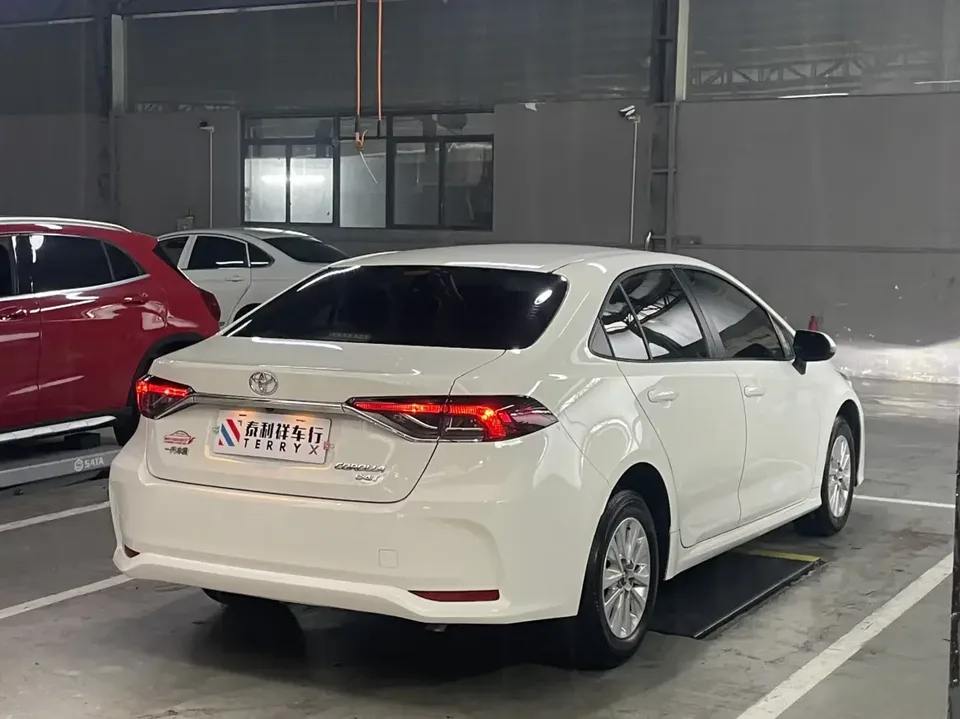 Toyota Corolla Corolla 2023 1.2T S-CVT Pioneer Edition 2023 — thumbnail 2