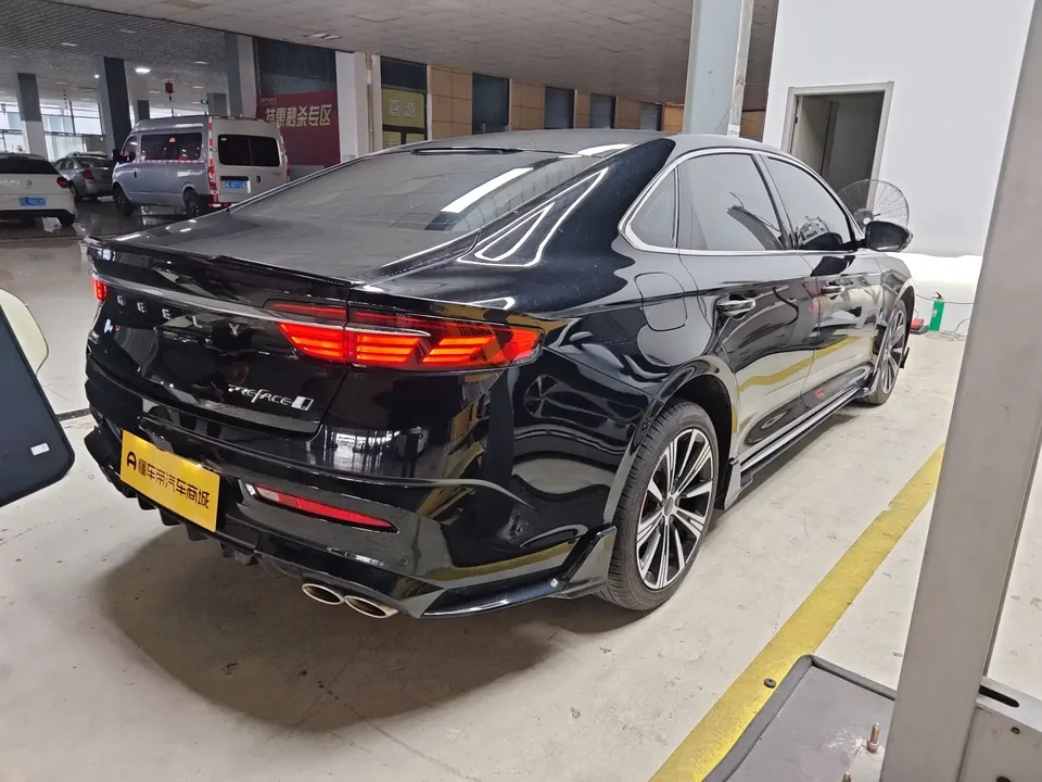 Geely Preface Xing Rui 2025 1.5T Dongfangyao Kunlun Edition 2025 — thumbnail 2