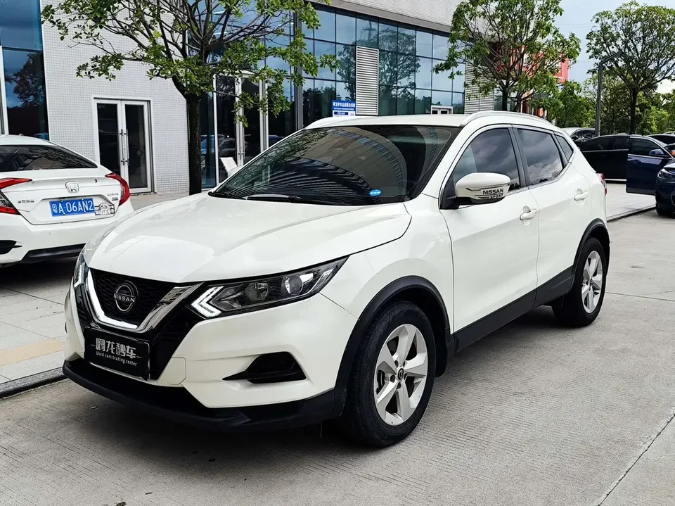 Nissan Qashqai Qashqai 2023 Classic 2.0L Comfort Edition 2023 — photo 1, buy with delivery to Moscow