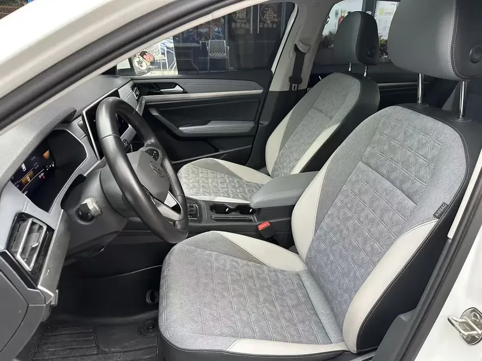 Volkswagen Lavida Lavida 2022 1.5L Automatic Comfort Edition 2022 — thumbnail 3