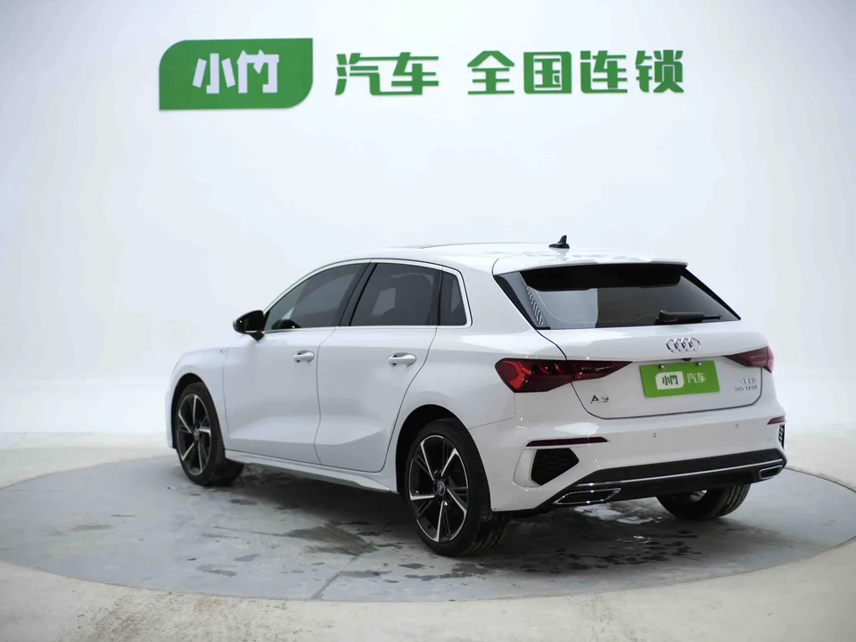 Audi A3 Audi A3 2023 Sportback 35 TFSI Stylish and sporty 2023 — thumbnail 2
