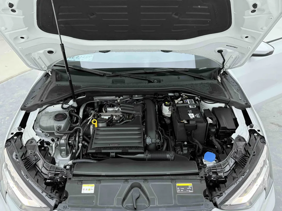 Audi A3 Audi A3 2023 Sportback 35 TFSI Stylish and sporty 2023 — thumbnail 3