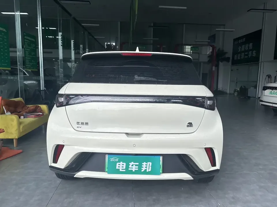 BYD Dolphin dolphin 2023 Fashion version 2023 — thumbnail 2