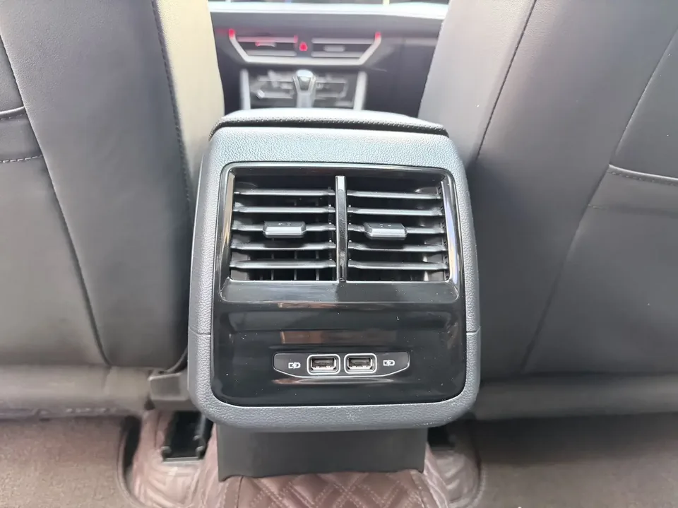 Volkswagen Sagitar Sagitar 2023 280TSI DSG Beyond Edition 2023 — thumbnail 3
