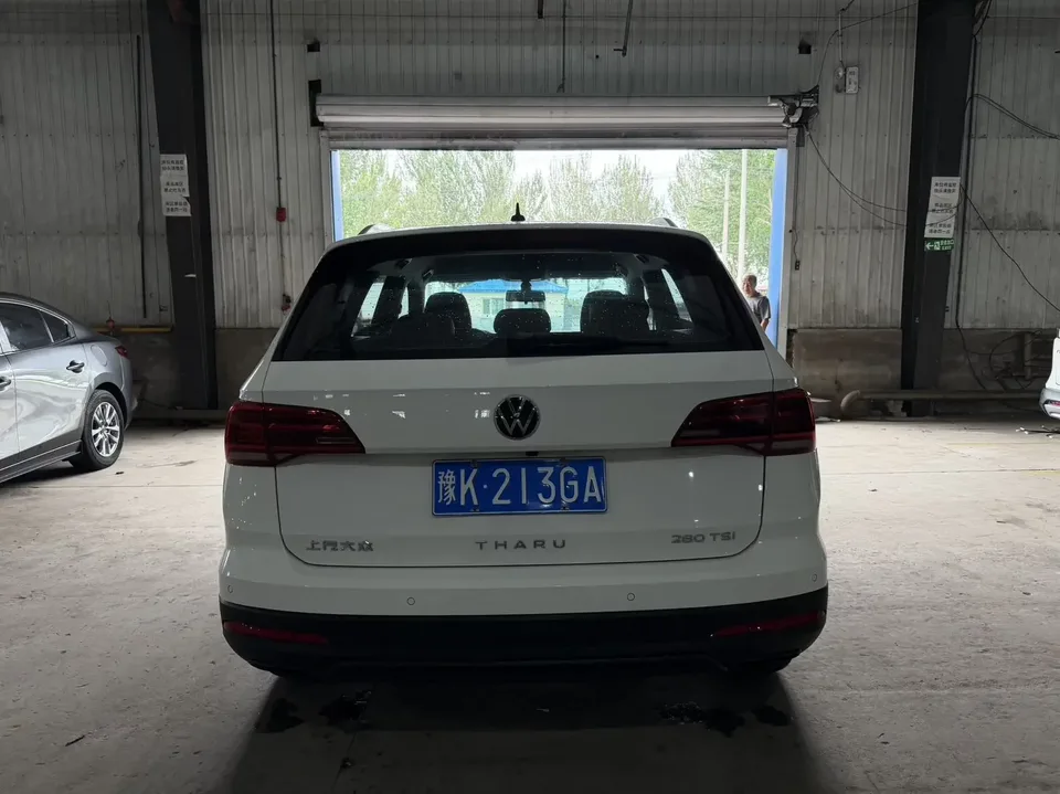Volkswagen Tharu tuyue 2022 280TSI 2WD Fashion Edition 2022 — thumbnail 2