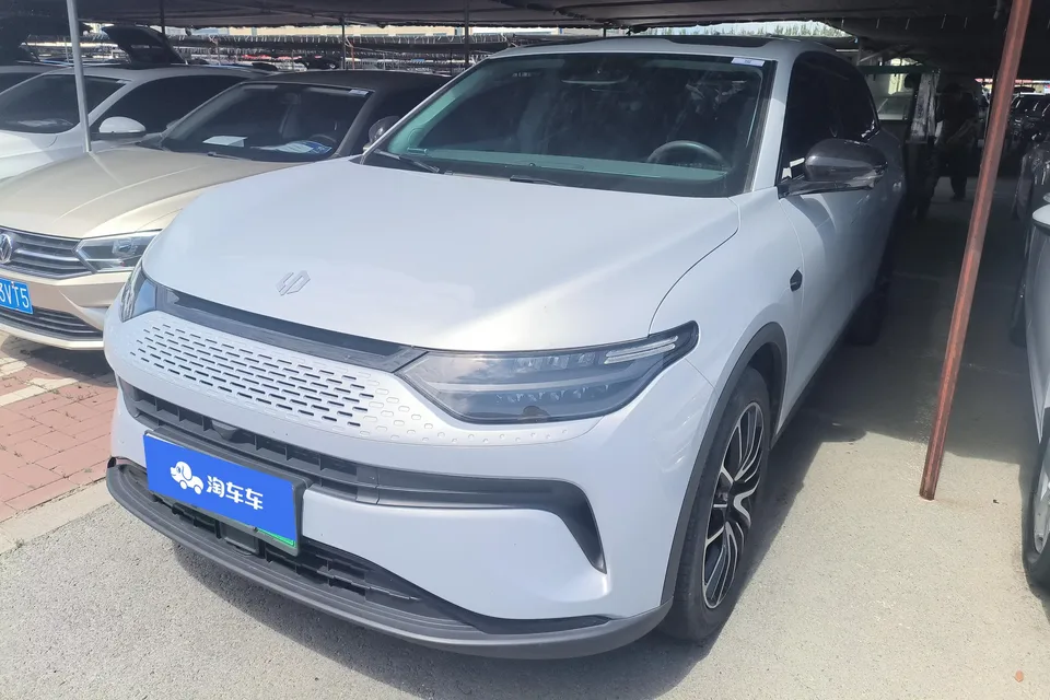 Leapmotor Zero running C11 Zero running C11 2023 Extended Range 180 Comfort Edition 2023 — photo 1, buy with delivery to Moscow