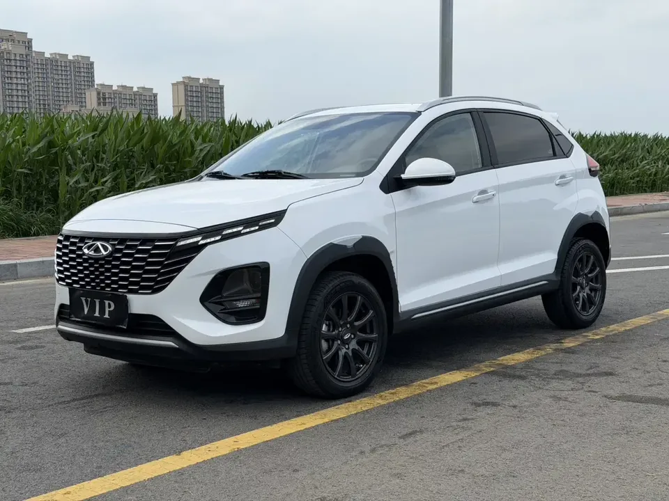 Chery Tiggo 3x Tiggo 3x 2023 1.5L CVT Fashion Edition 2023 — photo 1, buy with delivery to Moscow