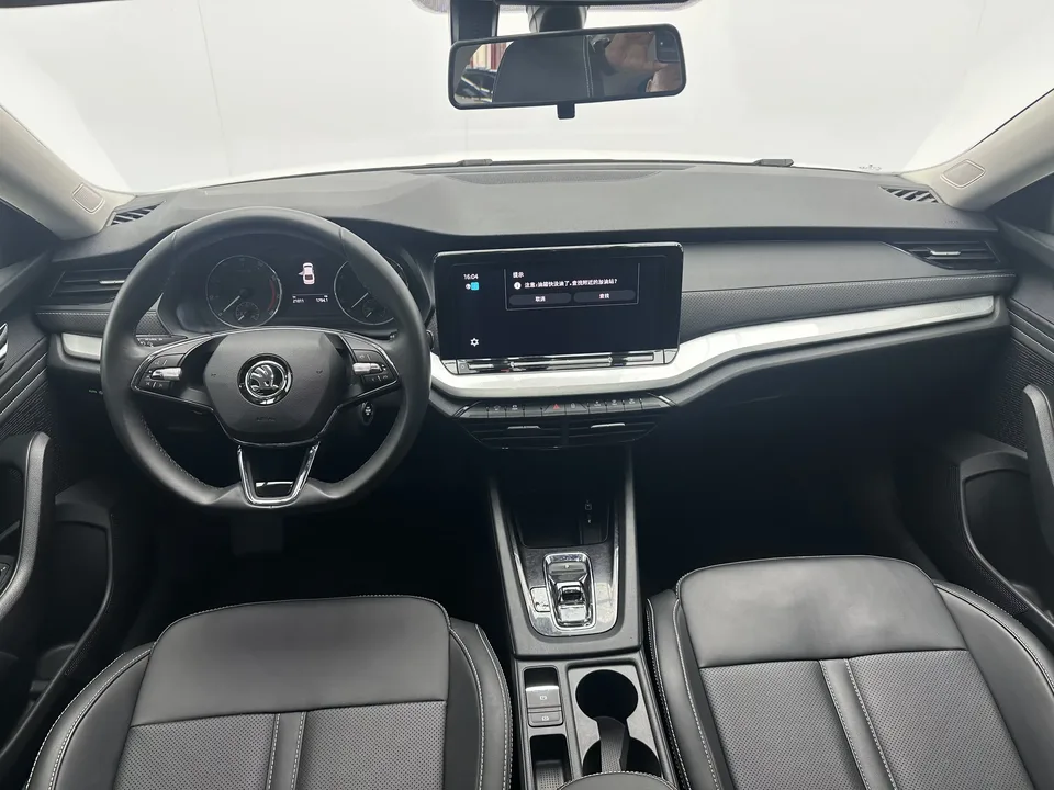 Skoda Octavia Octavia 2022 PRO TSI280 DSG Premium Edition 2023 — thumbnail 4