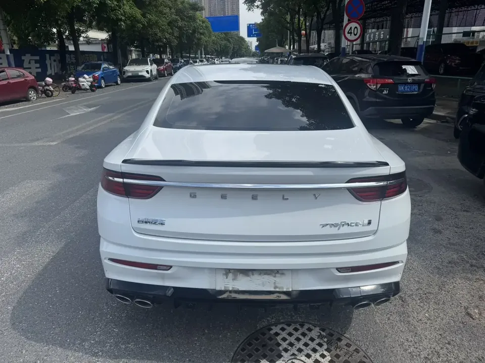 Geely Preface Xing Rui 2023 1.5T Kunlun Edition 2024 — thumbnail 2