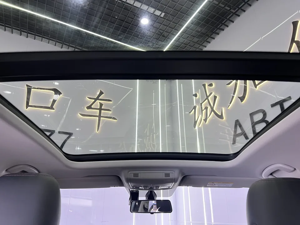Volkswagen Tharu tuyue 2022 280TSI 2WD Deluxe Edition 2022 — thumbnail 4