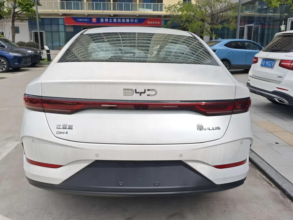 BYD Qin PLUS DM Qin PLUS DM 2026 DM-i 128KM Progressive 2026 — thumbnail 2