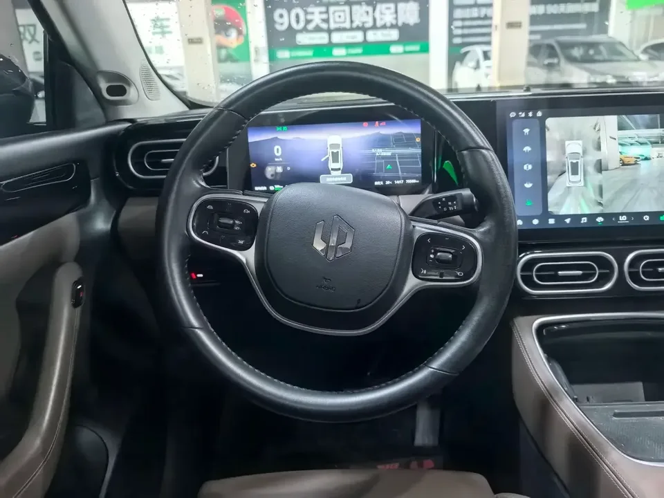 Leapmotor Zero running C11 Zero running C11 2023 Extended Range 180 Comfort Edition 2023 — thumbnail 4