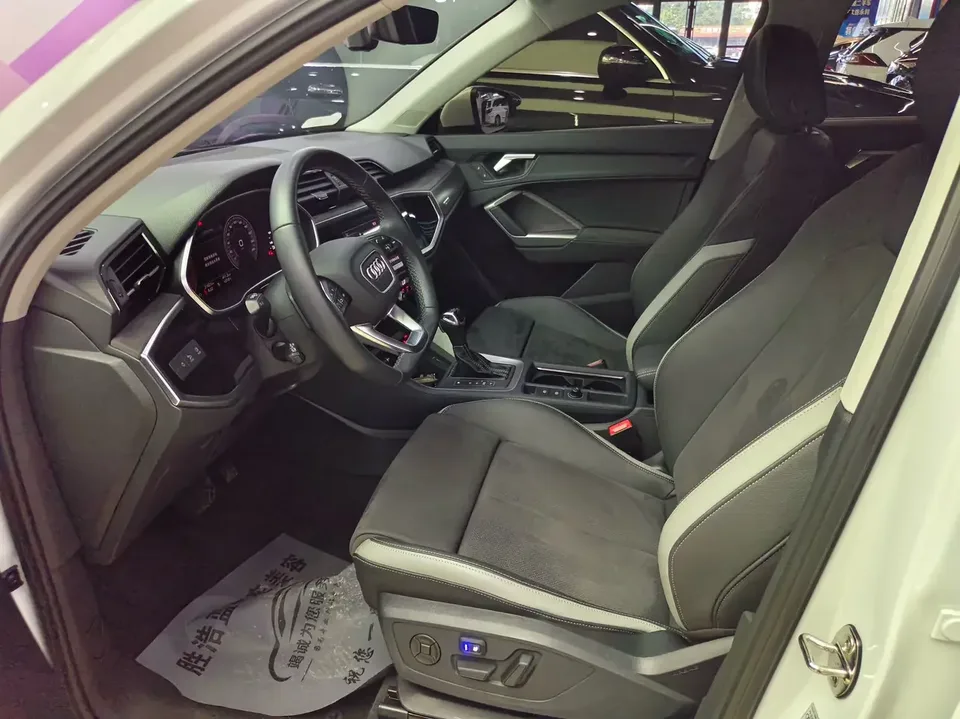 Audi Q3 Audi Q3 2022 35 TFSI Stylish Dynamic 2022 — thumbnail 5