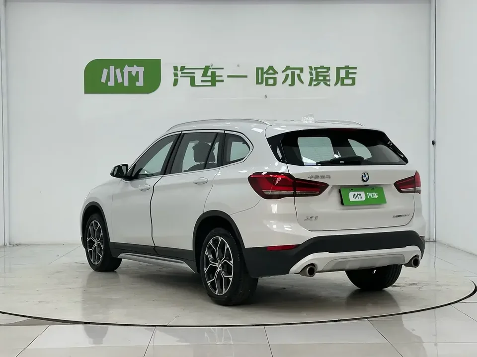 BMW X1 BMW X1 2022 sDrive20Li Fashion 2022 — thumbnail 2