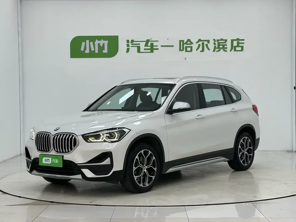 BMW X1 BMW X1 2022 sDrive20Li Fashion 2022 — photo 1, buy with delivery to Moscow