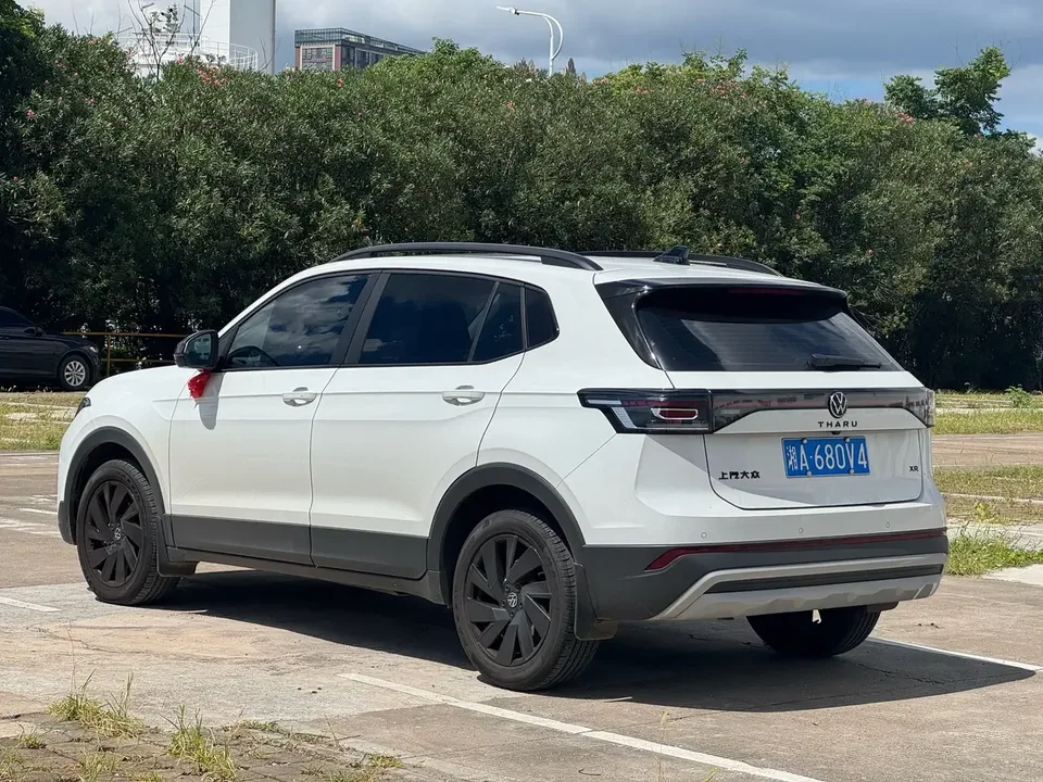 Volkswagen Tharu tuyue 2025 New 1.5L Sharp Edition 2026 — thumbnail 4