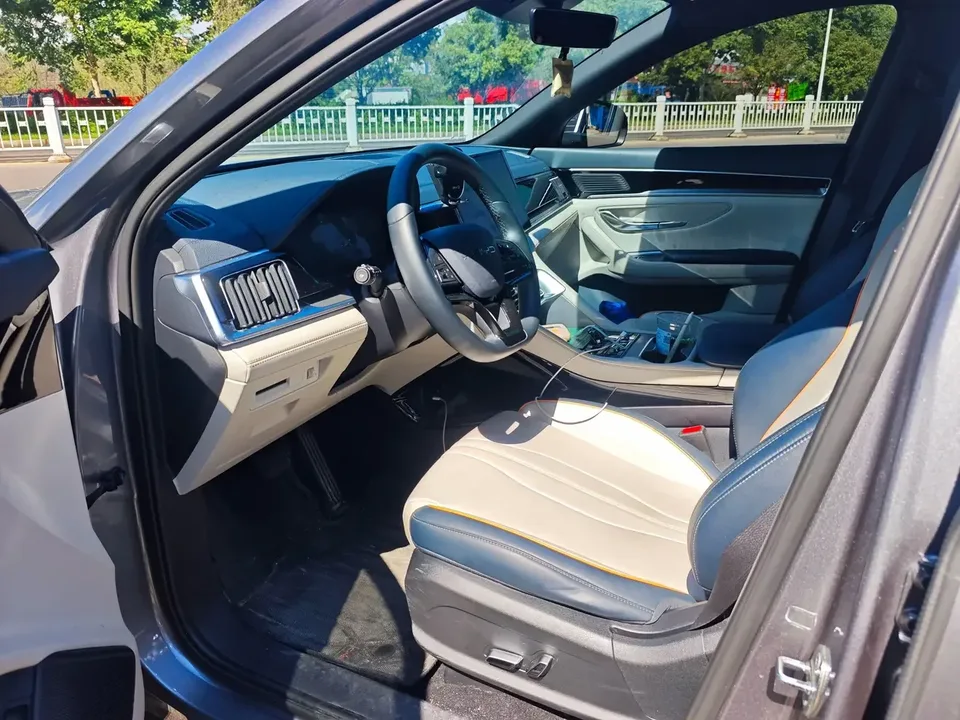 BYD Song PLUS DM Song PLUS DM 2024 DM-i Honor Edition 71KM Luxury 2024 — thumbnail 5