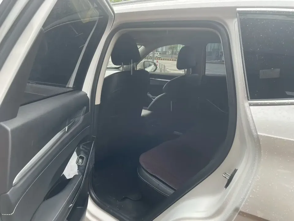 Haval H6 Haval H6 2024 1.5T Automatic 2WD Classic Edition 2025 — thumbnail 3