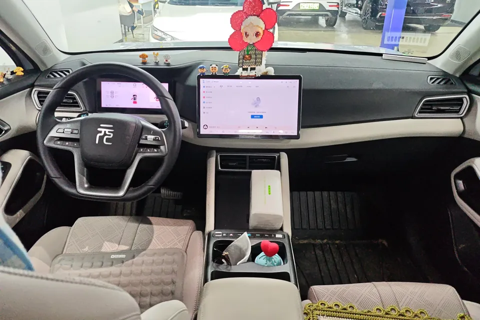 BYD Yuan Up Yuan UP 2025 Smart Driving Edition 401KM Vitality Edition 2025 — thumbnail 4