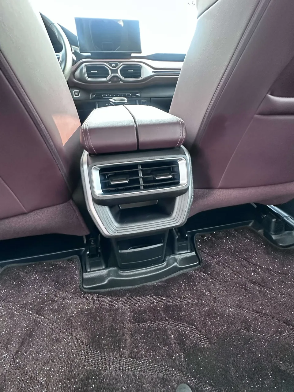 Geely Okavango Haoyue 2022 1.8TD DCT Luxury 2022 — thumbnail 4