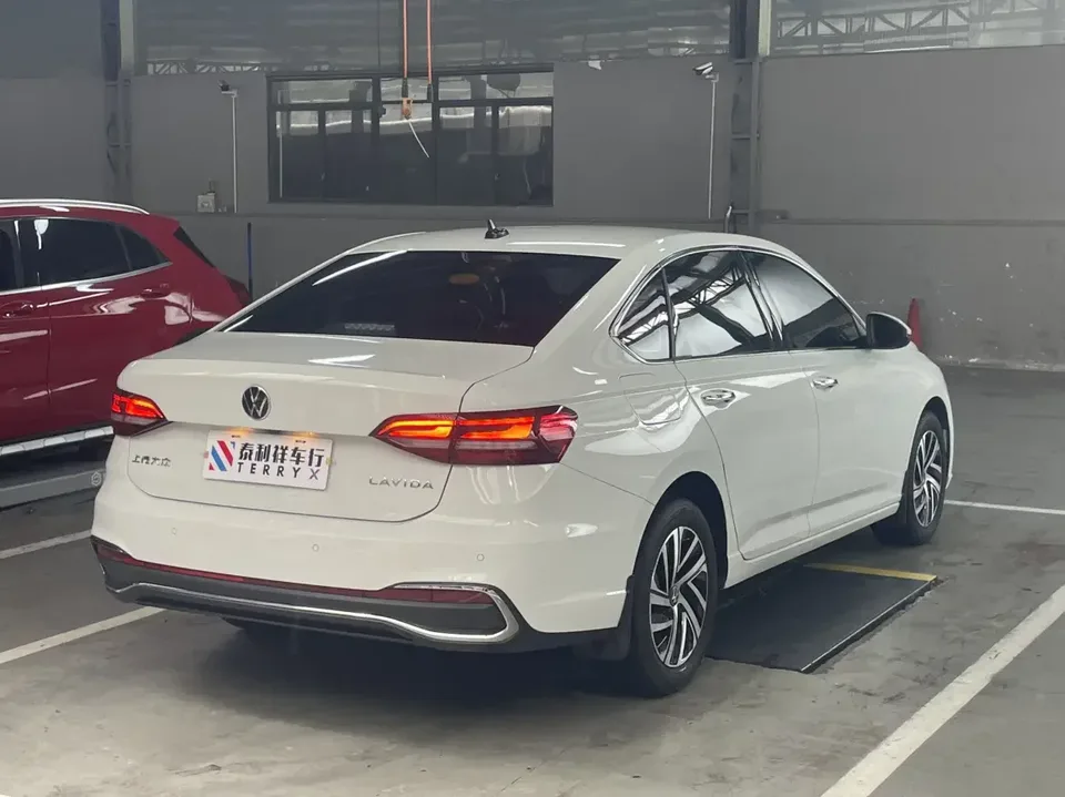 Volkswagen Lavida Lavida 2023 Modified 1.5L Automatic 5 million version 2023 — thumbnail 5