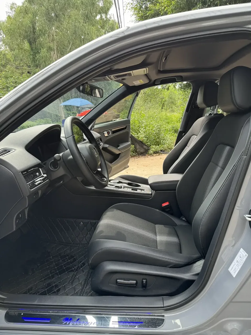 Honda CIVIC Civic 2025 240TURBO CVT Zhiqu Pro 2025 — миниатюра 3