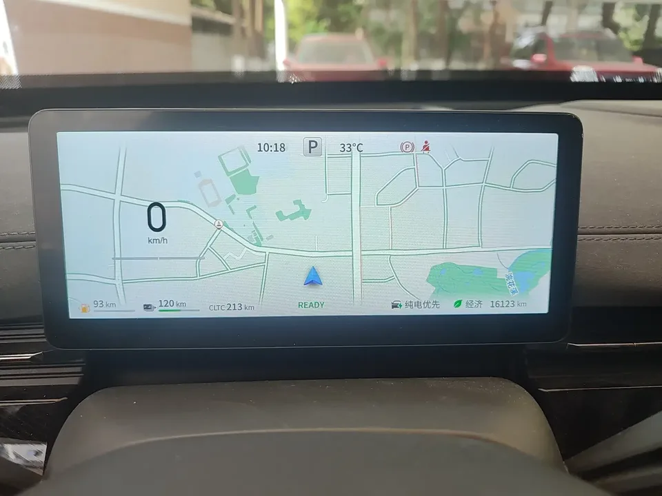 Dongfeng YiPai 007 Yipai 007 2024 Extended Range 200 Pro 2024 — thumbnail 4