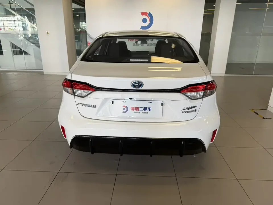 Toyota Levin Lei Ling 2023 Hybrid 1.8L Sports Edition 2023 — thumbnail 2