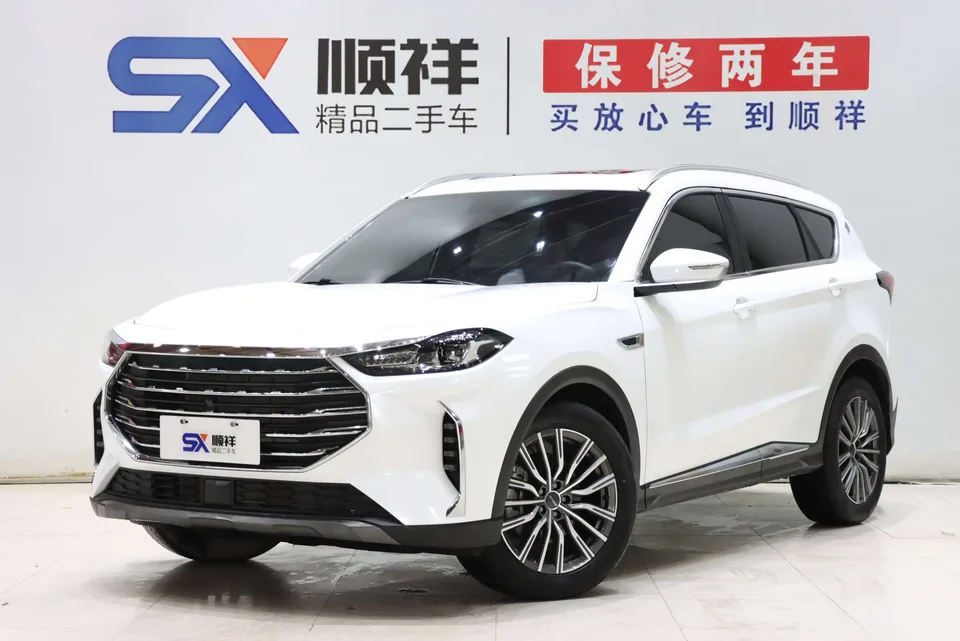 Jetour Jietu X70 PLUS Jietu X70 PLUS 2023 Ziqiang version 1.5T DCT Ziqiang PRO+ 7 seats 2024 — фото 1, купить с доставкой в Москву