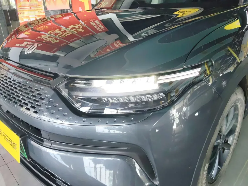 Leapmotor Zero running C11 Zero running C11 2023 Extended Range 180 Comfort Edition 2023 — thumbnail 3