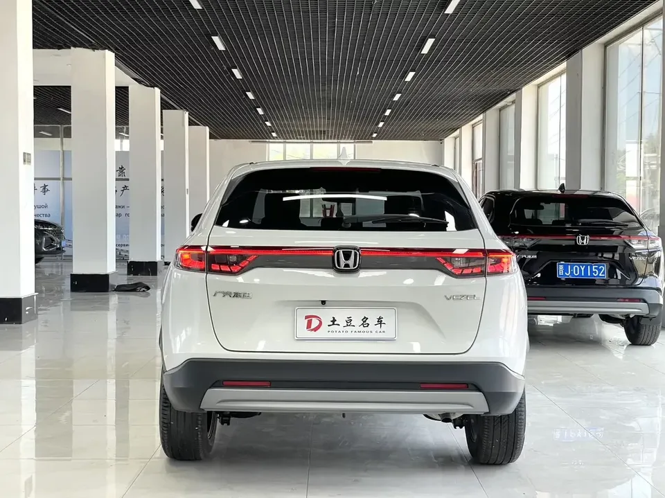 Honda VEZEL Binzhi 2023 1.5L CVT Technology Edition 2023 — thumbnail 2