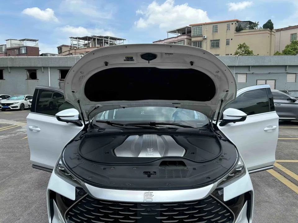 BYD Tang DM Tang DM 2021 DM-i 1.5T 112KM Premium 2022 — thumbnail 3