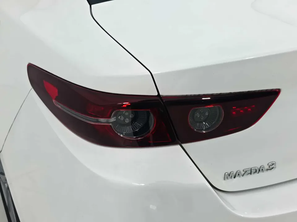 Mazda Axela Mazda3 Angkesela 2023 2.0L Automatic Quality Edition 2023 — thumbnail 4