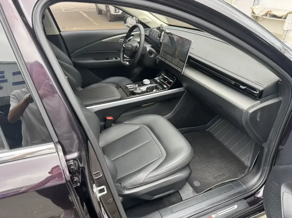 Wuling Starlight PHEV Wuling Starlight PHEV 2023 150 Advanced Version 2024 — thumbnail 3
