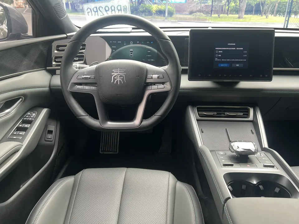 BYD Qin L DM Qin L DM 2025 Intelligent Driving Edition DM-i 80KM Leading Edition 2025 — thumbnail 4