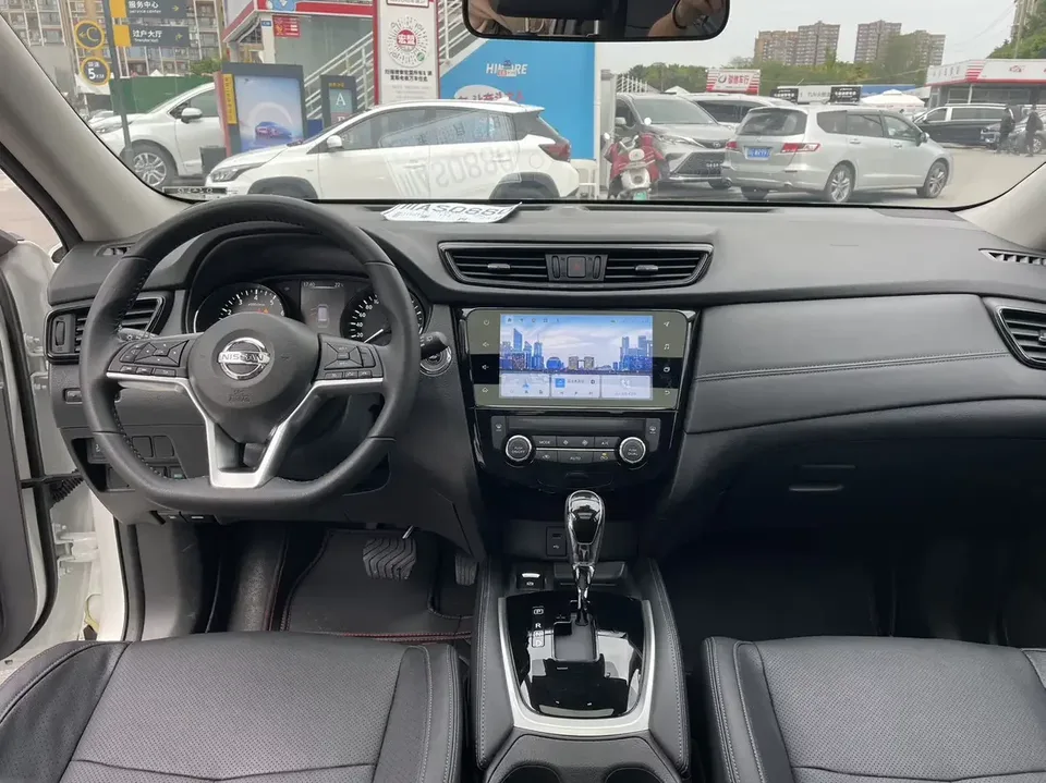 Nissan X-Trail Qijun 2022 Modified 2.0L 2WD Intelligent Link Premium Edition 2023 — thumbnail 4