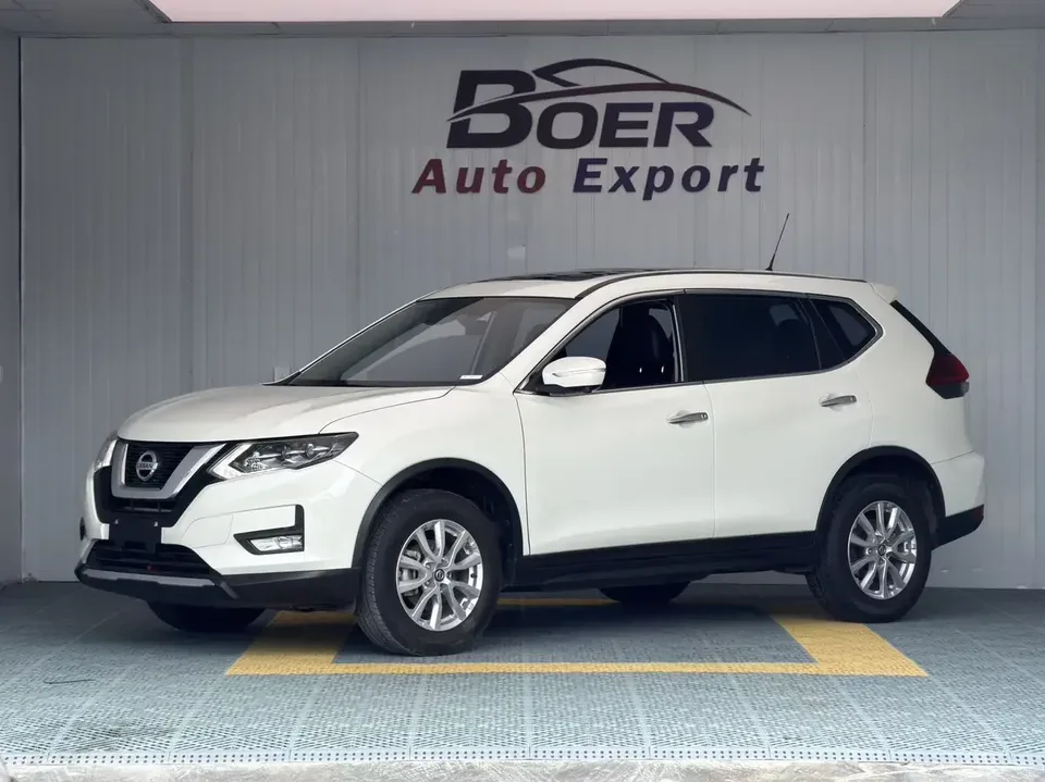 Nissan X-Trail Qijun 2022 Modified 2.0L 2WD Intelligent Link Premium Edition 2023 — photo 1, buy with delivery to Moscow