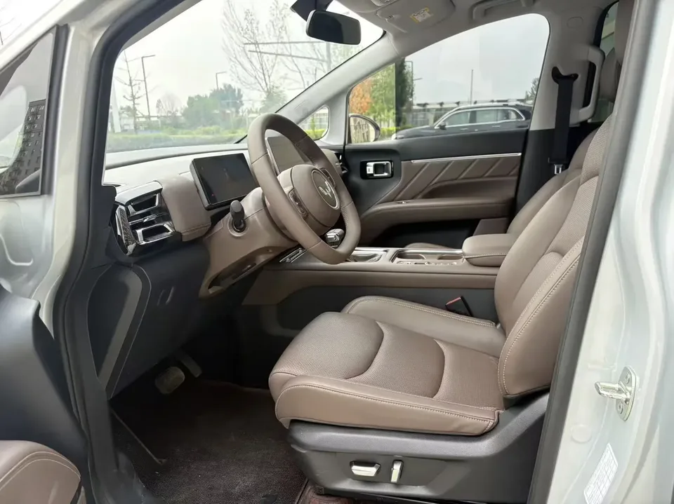 Wuling Starlight 730 Starlight 730 2025 1.5T CVT Elite 2026 — миниатюра 5