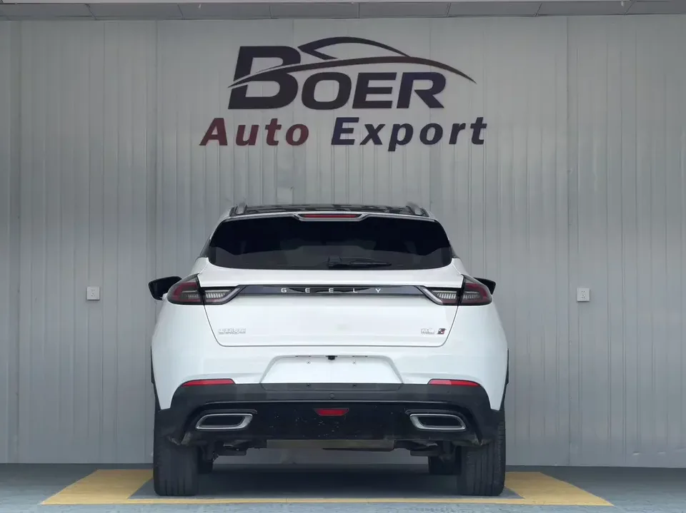 Geely Emgrand S Emgrand S 2021 1.4T CVT Premium 2022 — thumbnail 2