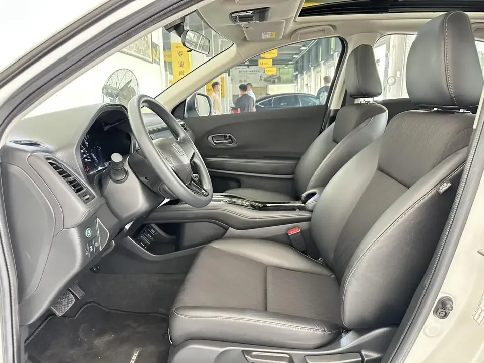 Honda VEZEL Binzhi 2020 1.5L CVT Elite Edition 2022 — thumbnail 5